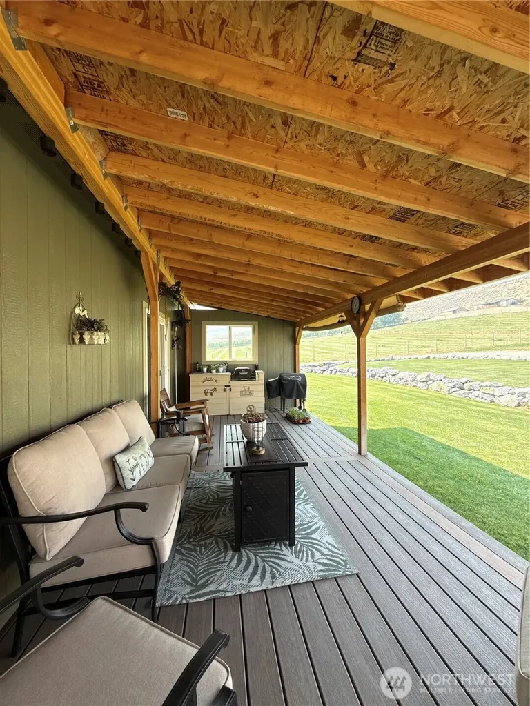 60 Alvarado Road Tonasket WA 98855