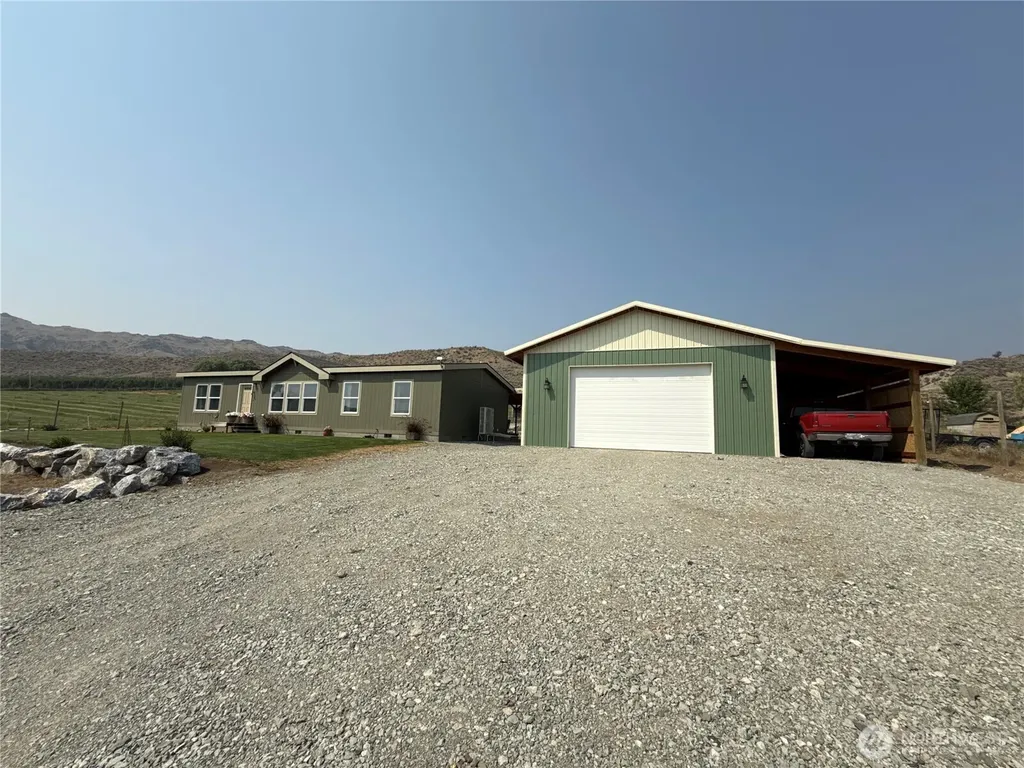 60 Alvarado Road Tonasket WA 98855