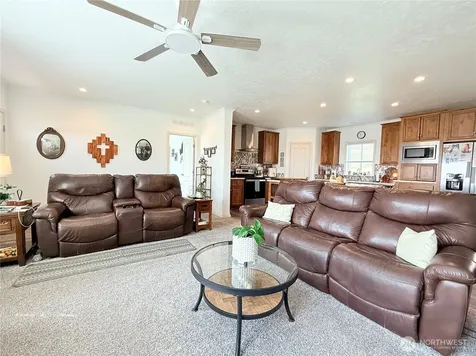 60 Alvarado Road Tonasket WA 98855