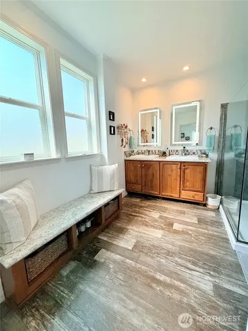 60 Alvarado Road Tonasket WA 98855