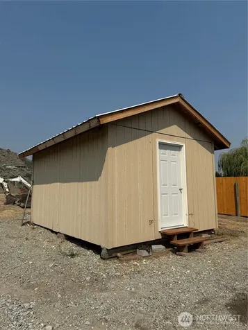 60 Alvarado Road Tonasket WA 98855