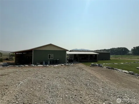 60 Alvarado Road Tonasket WA 98855