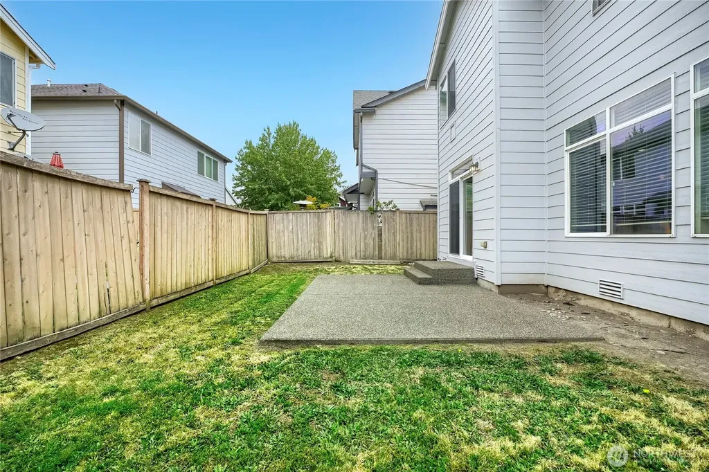 4122 63rd Avenue E Fife WA 98424
