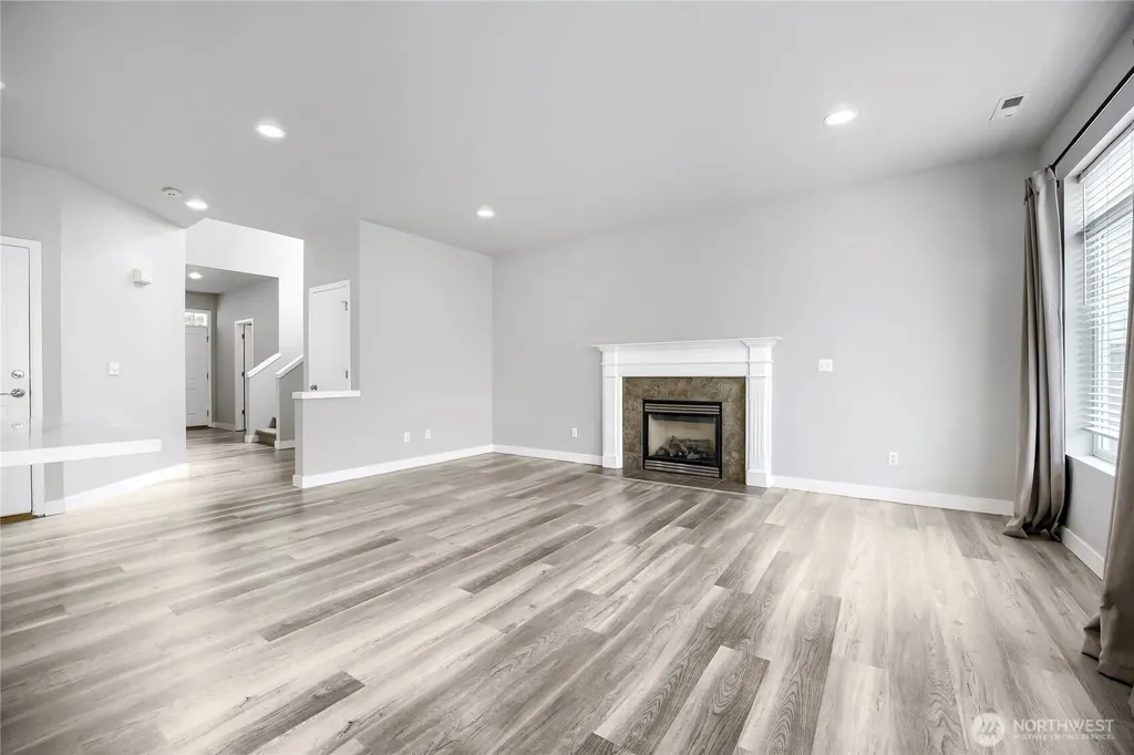 4122 63rd Avenue E Fife WA 98424