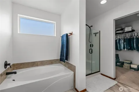 1126 144th Place SW Lynnwood WA 98087
