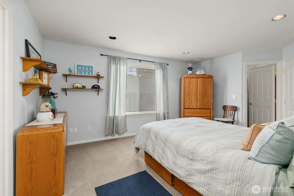 2502 199th Avenue Ct E Lake Tapps WA 98391