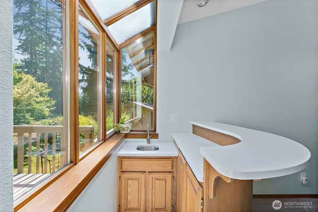 22200 Sweeney Road SE Maple Valley WA 98038