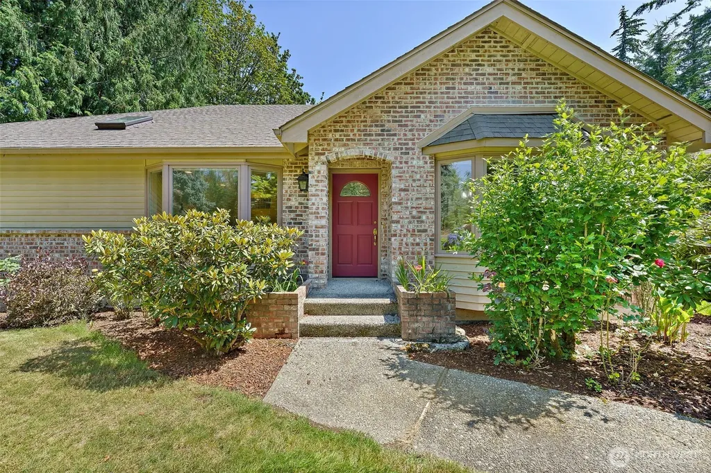 22200 Sweeney Road SE Maple Valley WA 98038