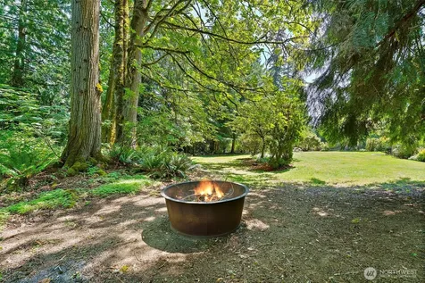 22200 Sweeney Road SE Maple Valley WA 98038