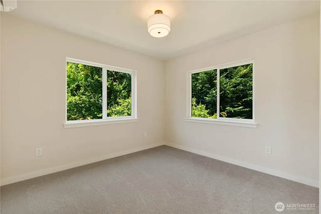 12644 NE 80th Street Kirkland WA 98033