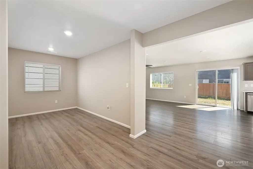30044 219th Place SE Covington WA 98042