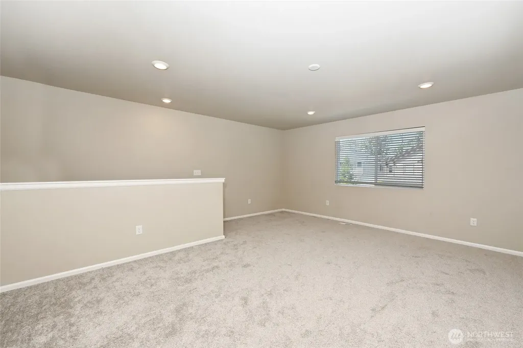 30044 219th Place SE Covington WA 98042
