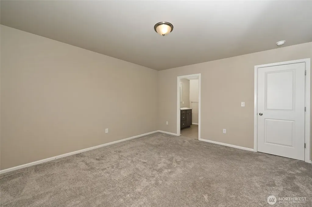30044 219th Place SE Covington WA 98042