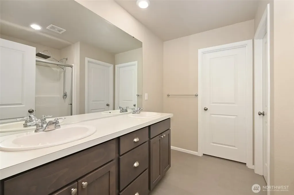 30044 219th Place SE Covington WA 98042