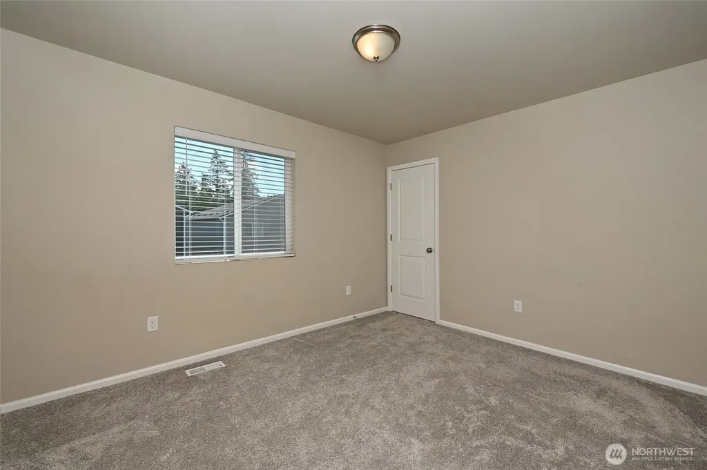 30044 219th Place SE Covington WA 98042