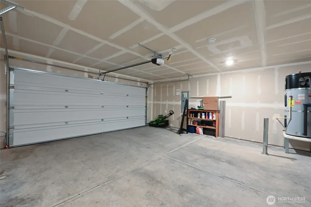 30044 219th Place SE Covington WA 98042