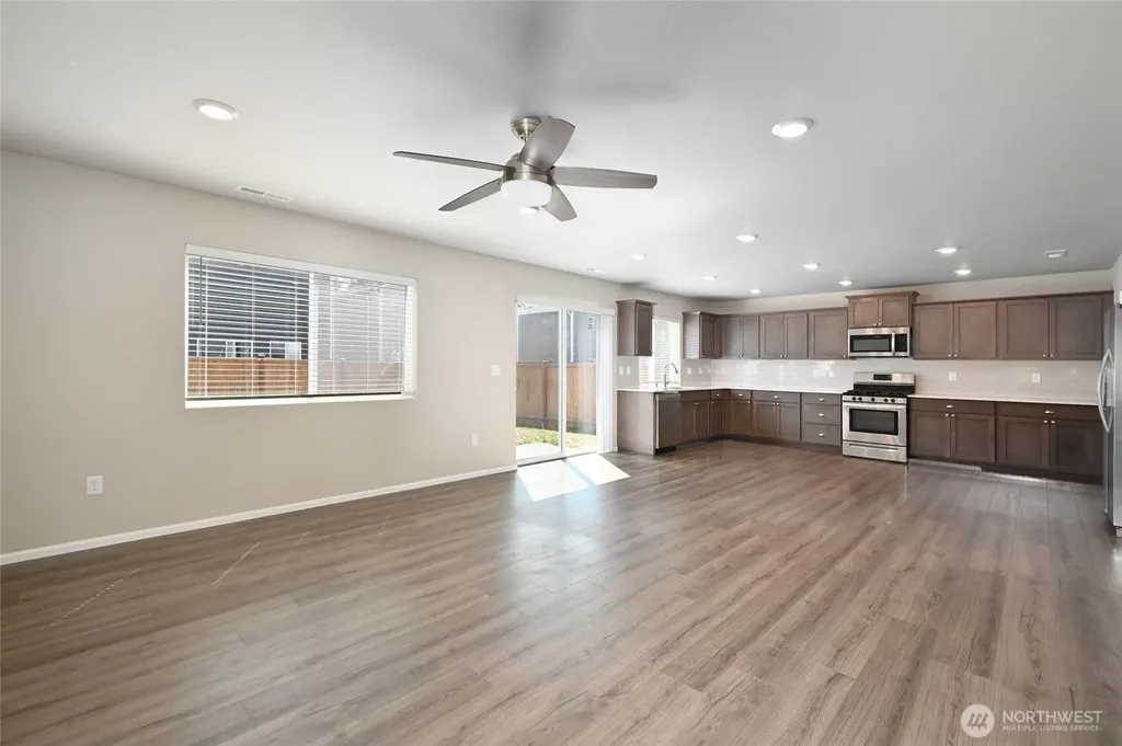 30044 219th Place SE Covington WA 98042