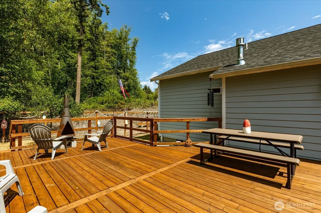 1235 Russell Drive Coupeville WA 98329