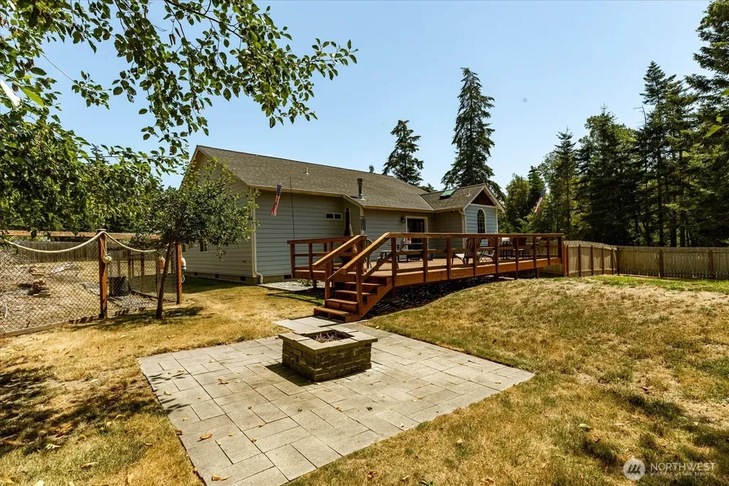 1235 Russell Drive Coupeville WA 98329