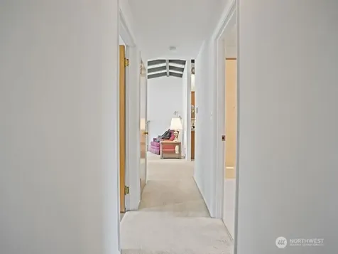 16632 15th Avenue SW Seattle WA 98166