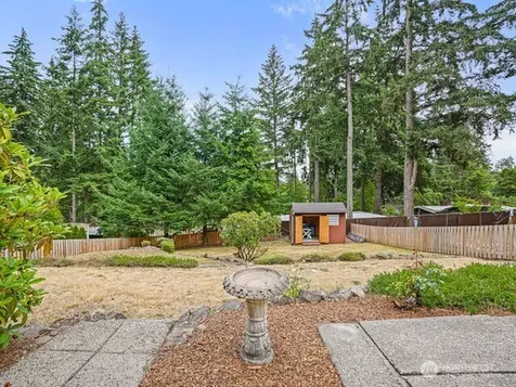 16632 15th Avenue SW Seattle WA 98166