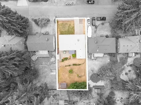 16632 15th Avenue SW Seattle WA 98166