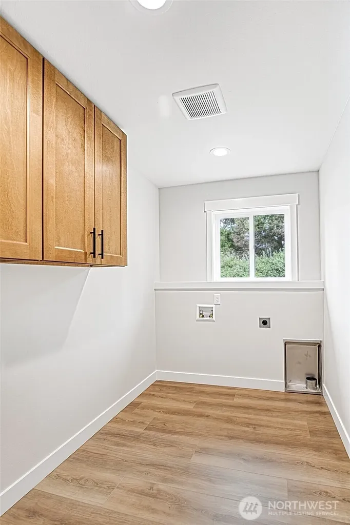 130 Glover Court NE Ocean Shores WA 98569