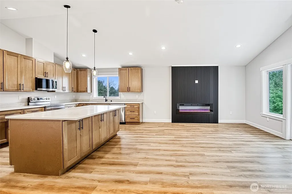130 Glover Court NE Ocean Shores WA 98569