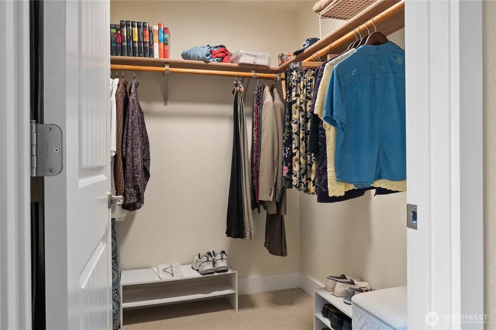 260 N Mount Christie Drive Hoodsport WA 98548