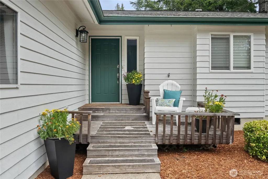 260 N Mount Christie Drive Hoodsport WA 98548