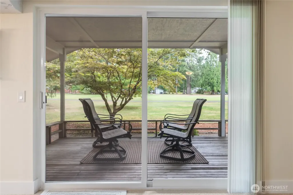 260 N Mount Christie Drive Hoodsport WA 98548