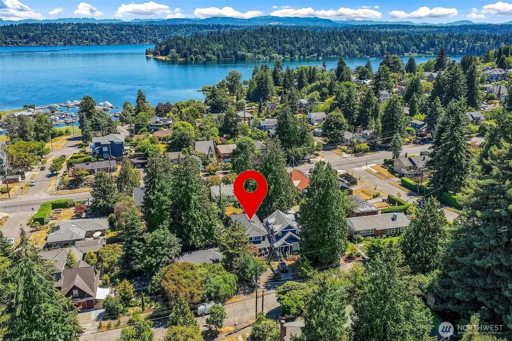 4518 49th Avenue S Seattle WA 98118