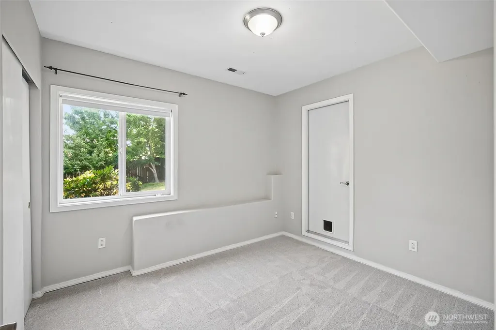 3780 N Heather Place Bellingham WA 98226