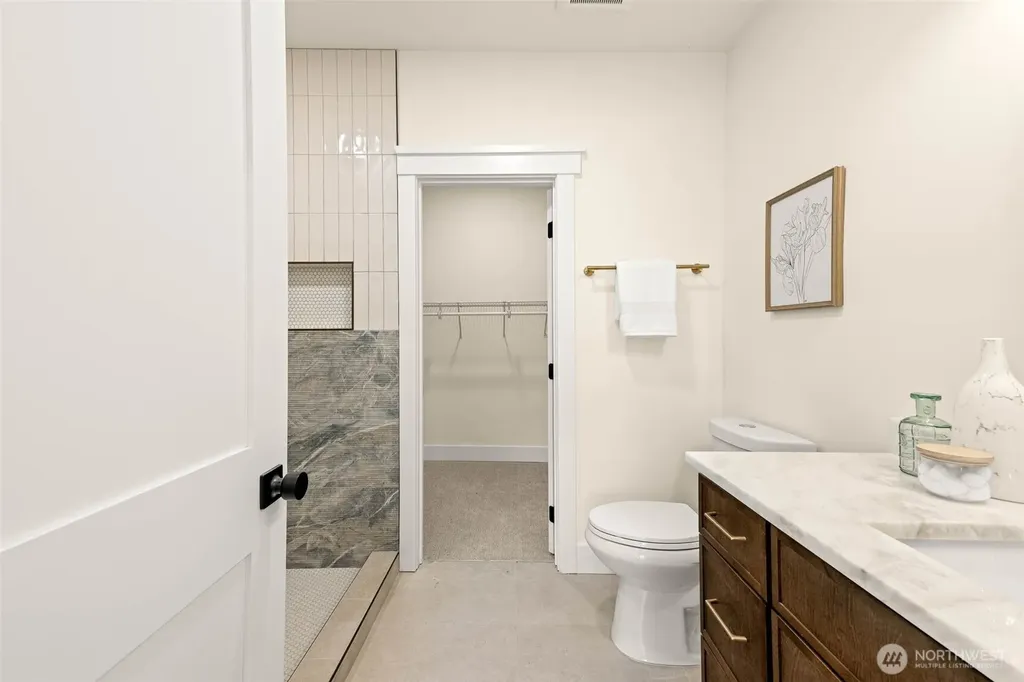 520 30th Avenue E Seattle WA 98112
