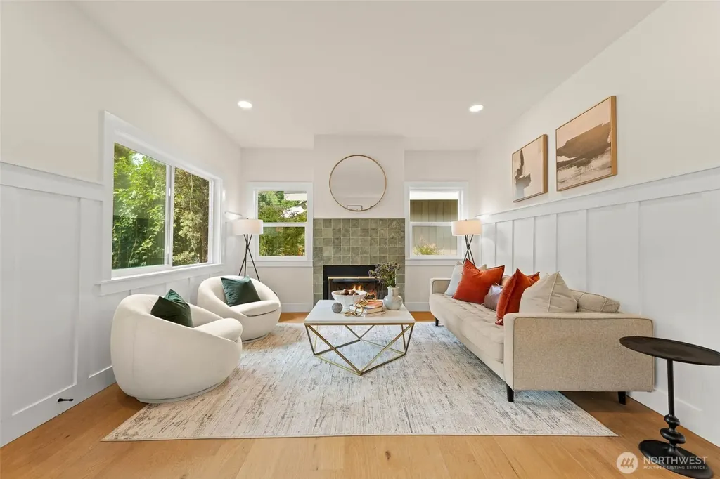 520 30th Avenue E Seattle WA 98112