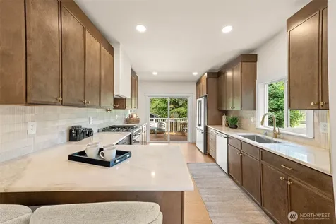 520 30th Avenue E Seattle WA 98112