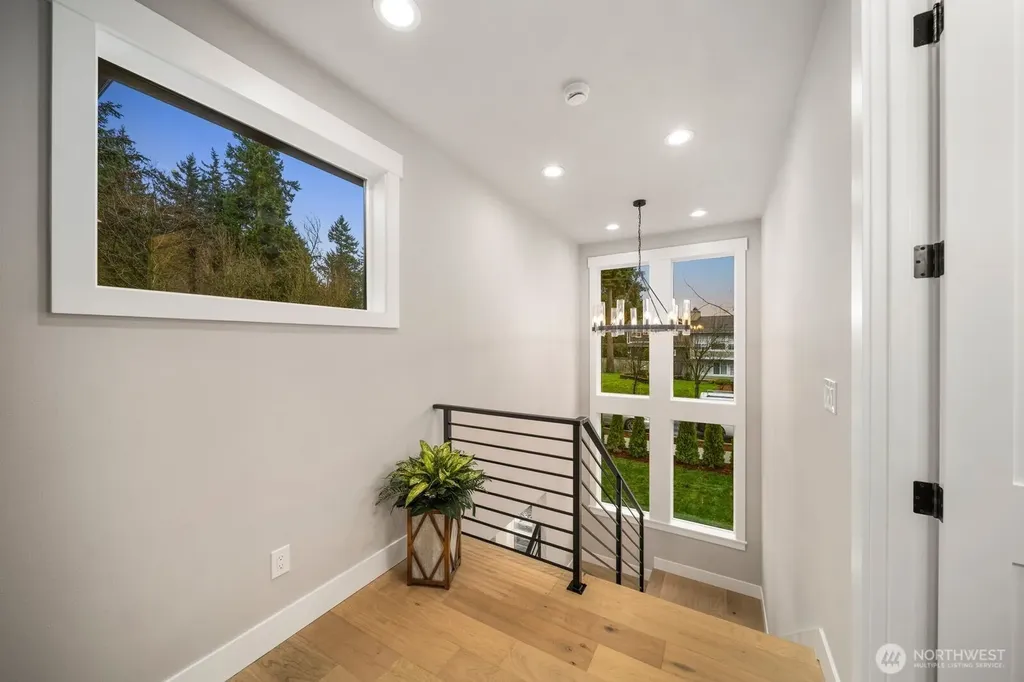 5014 114th Avenue NE Kirkland WA 98033