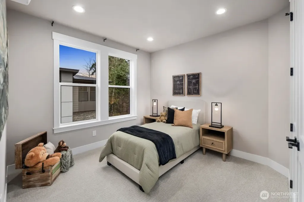 5014 114th Avenue NE Kirkland WA 98033