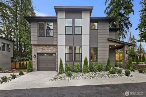 5014 114th Avenue NE Kirkland WA 98033