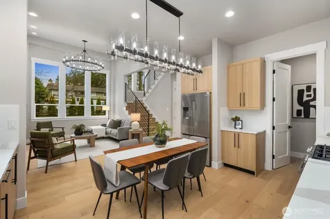5014 114th Avenue NE Kirkland WA 98033