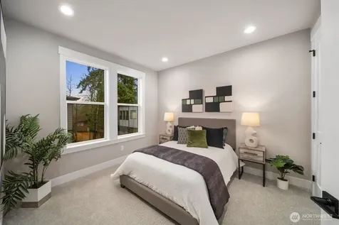 5014 114th Avenue NE Kirkland WA 98033
