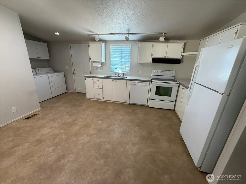3810 269th Place NE Arlington WA 98223