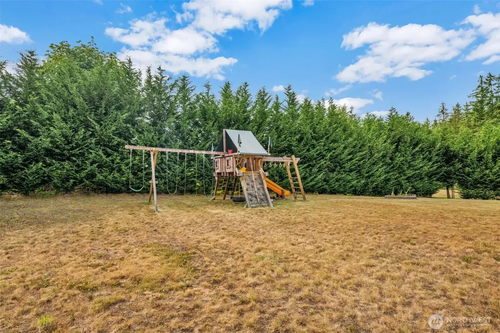13709 110th Street NE Lake Stevens WA 98258