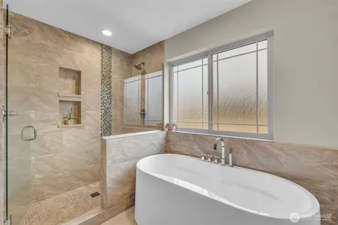 13709 110th Street NE Lake Stevens WA 98258