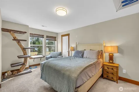 13709 110th Street NE Lake Stevens WA 98258