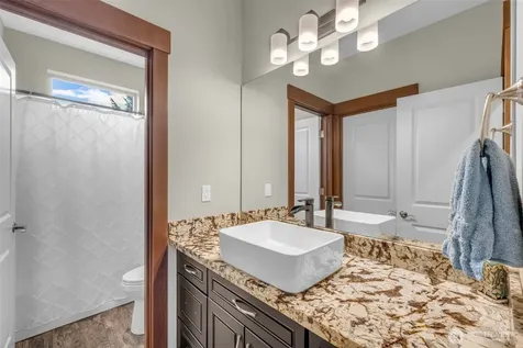 13709 110th Street NE Lake Stevens WA 98258