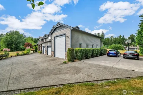 13709 110th Street NE Lake Stevens WA 98258