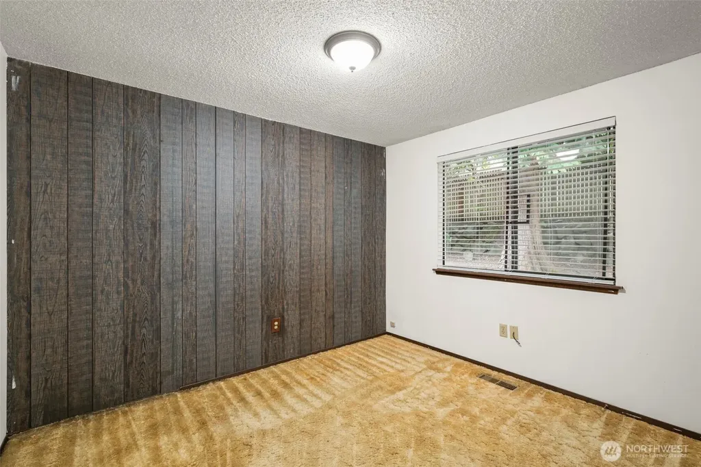 16905 150th Avenue SE Renton WA 98058