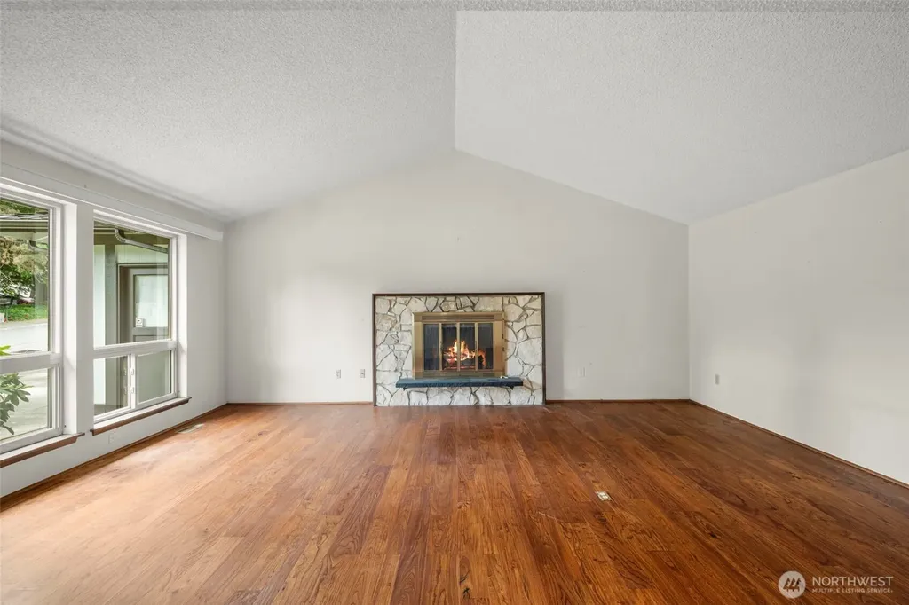 16905 150th Avenue SE Renton WA 98058