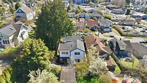 3536 S Brandon Street Seattle WA 98118